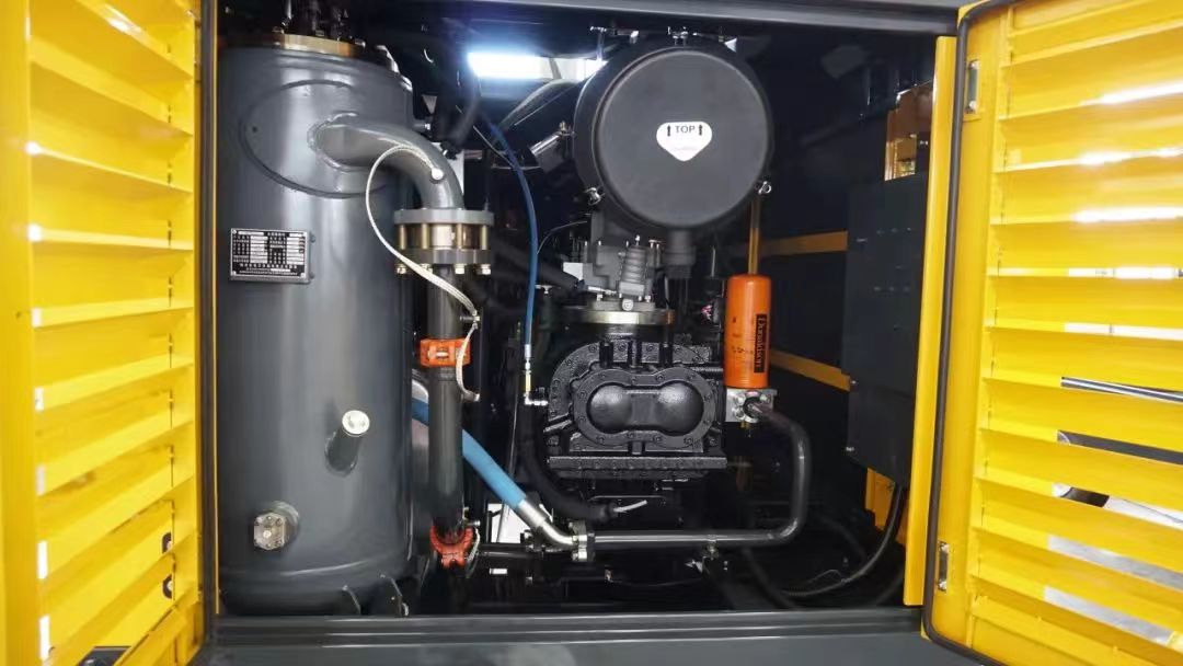 Screw air compressor